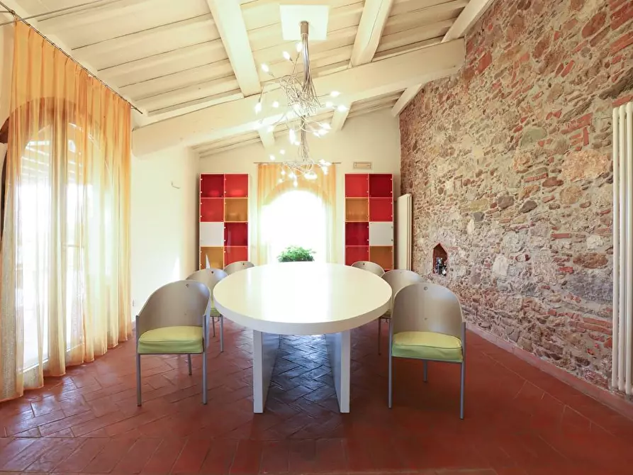 Immagine 52 di Rustico / casale in vendita  a Pisa
