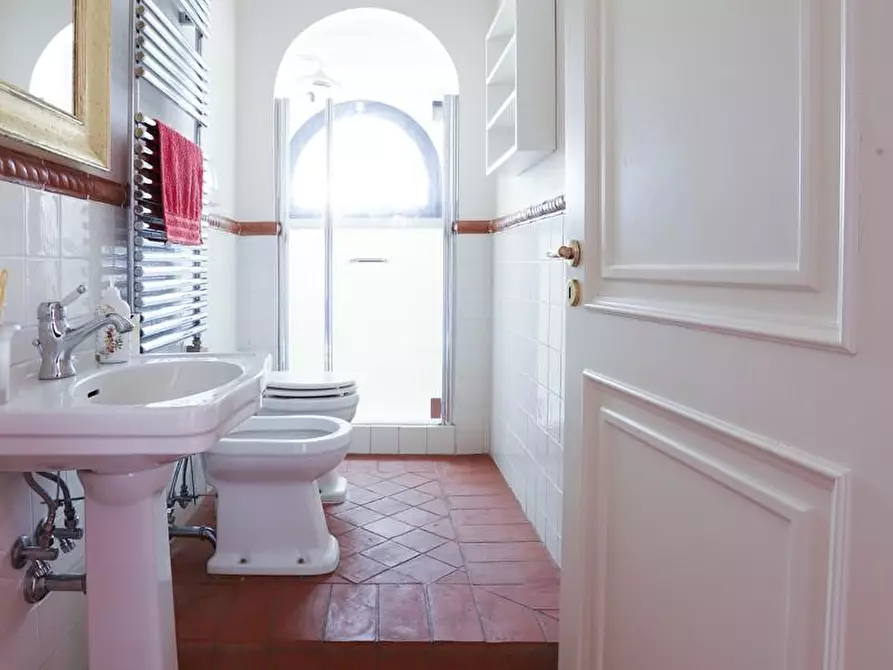 Immagine 66 di Rustico / casale in vendita  a Pisa