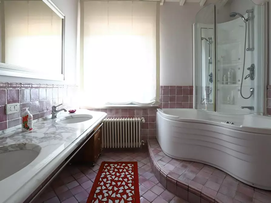 Immagine 71 di Rustico / casale in vendita  a Pisa