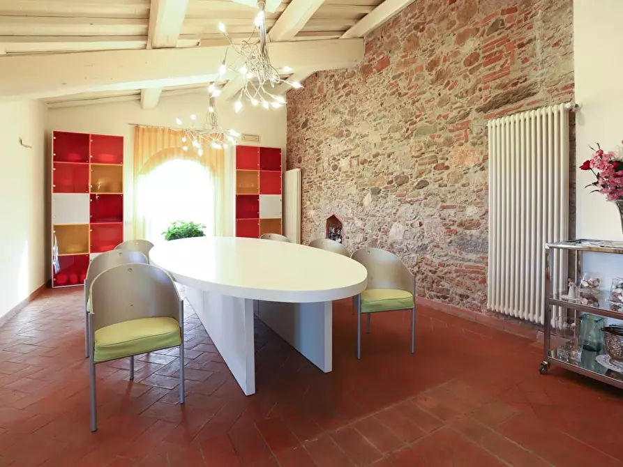 Immagine 51 di Rustico / casale in vendita  a Pisa