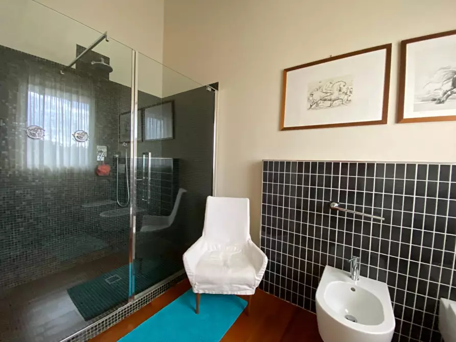 Immagine 26 di Casa colonica in vendita  a Montopoli In Val D'arno