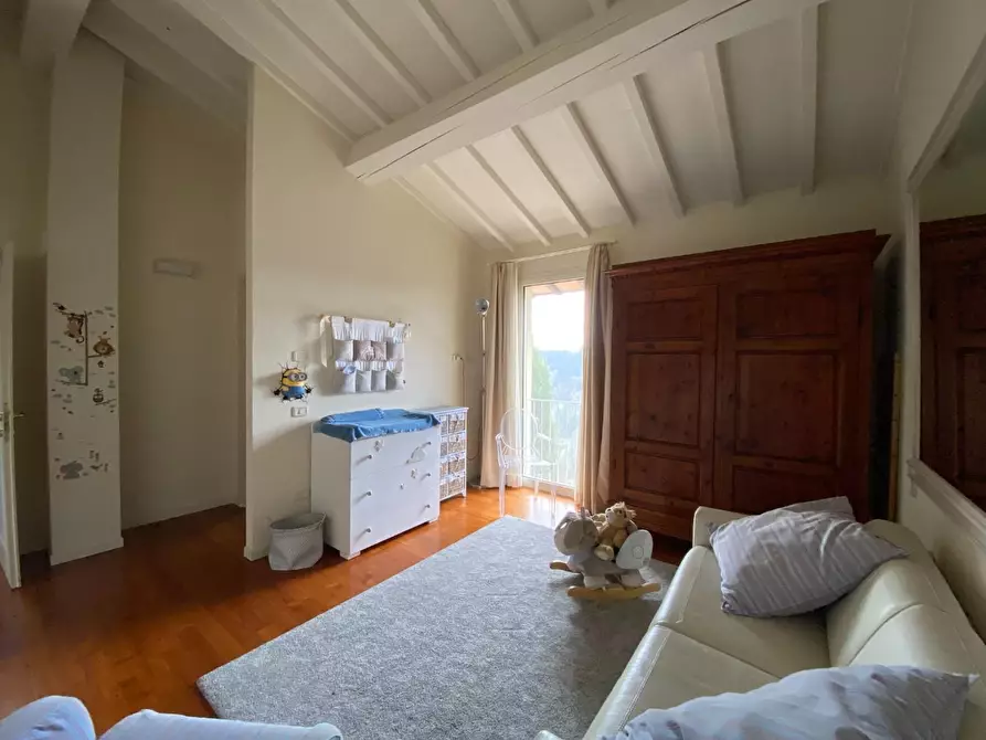 Immagine 21 di Casa colonica in vendita  a Montopoli In Val D'arno