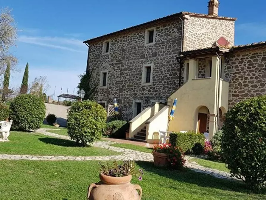 Immagine 1 di Casa colonica in vendita  a Montecatini Val Di Cecina