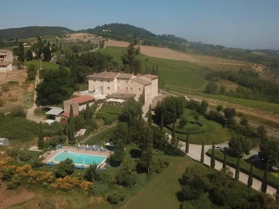 Immagine 3 di Albergo/B&B/Residence in vendita  a San Gimignano