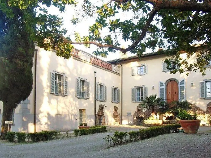 Immagine 1 di Albergo/B&B/Residence in vendita  a San Gimignano