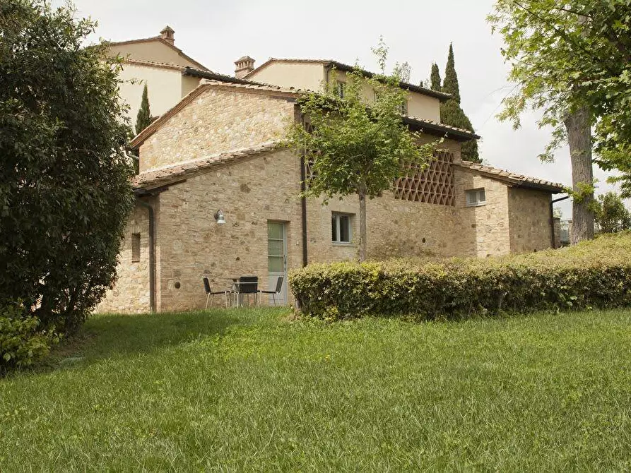Immagine 8 di Albergo/B&B/Residence in vendita  a San Gimignano