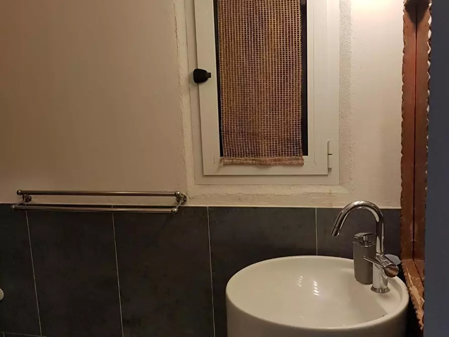 Immagine 20 di Rustico / casale in vendita  a Calci