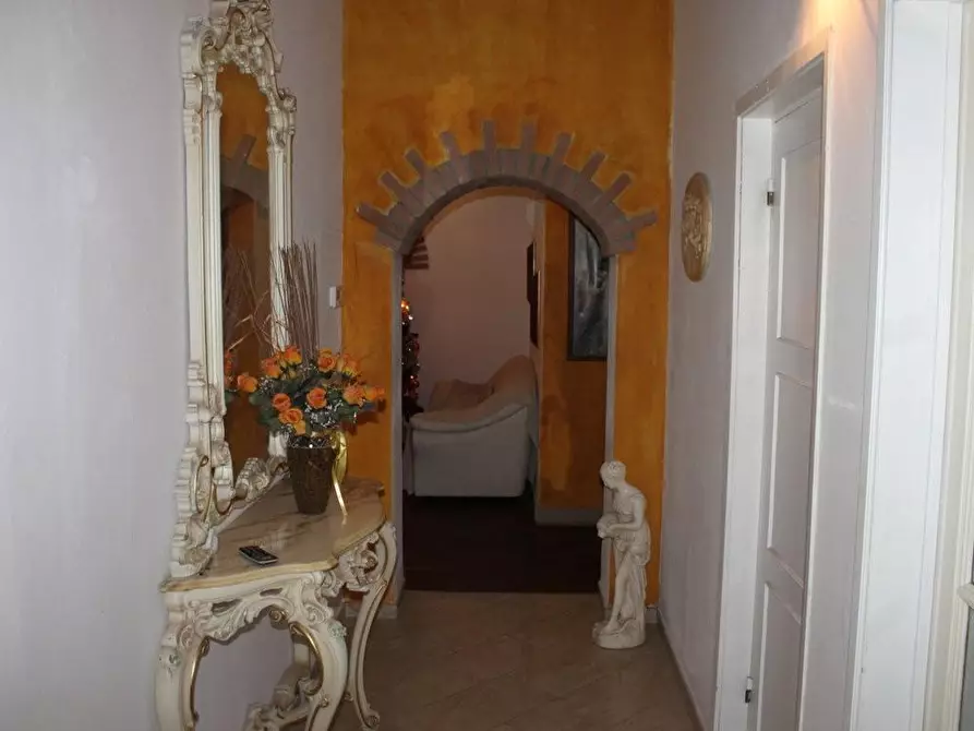 Immagine 20 di Appartamento in vendita  a Cecina