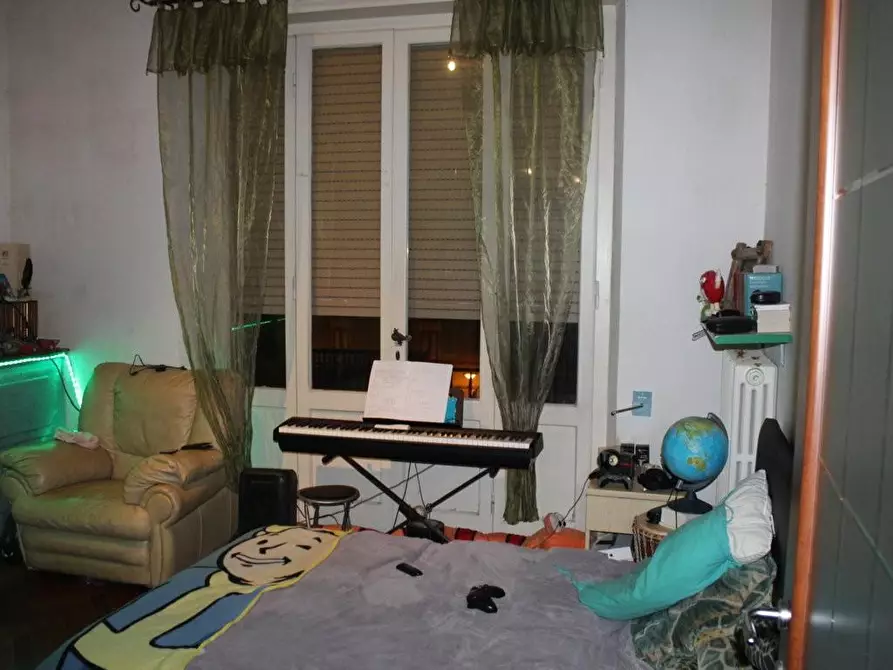 Immagine 11 di Appartamento in vendita  a Cecina