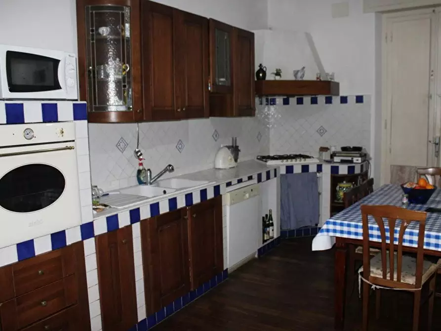 Immagine 17 di Appartamento in vendita  a Cecina