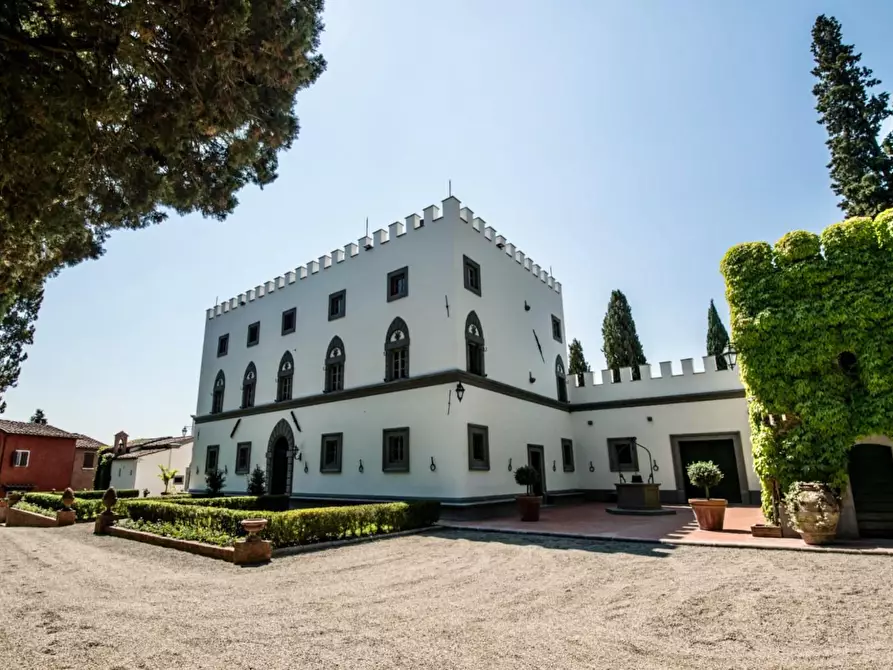 Immagine 1 di Castello in vendita  a San Miniato