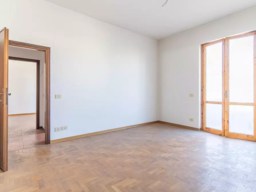 Immagine 31 di Appartamento in vendita  a Empoli