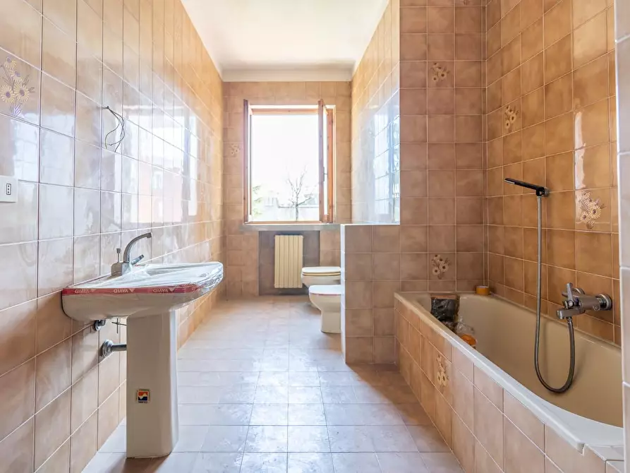 Immagine 38 di Appartamento in vendita  a Empoli