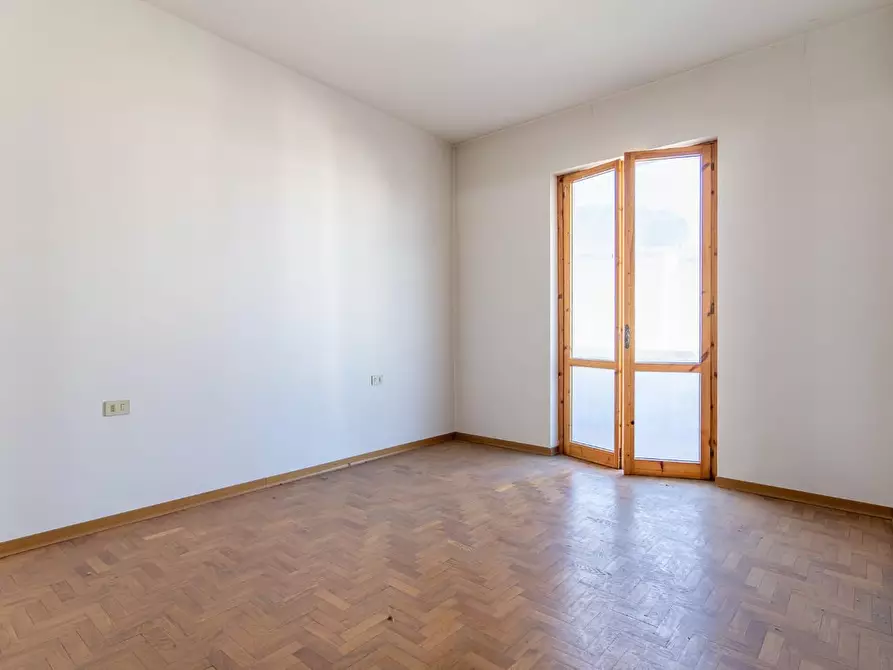 Immagine 30 di Appartamento in vendita  a Empoli