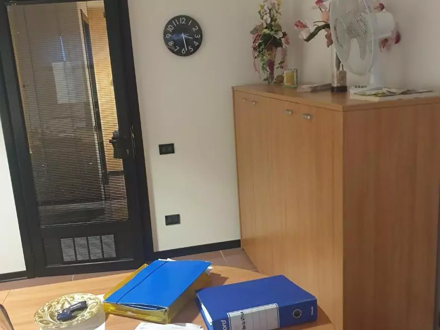 Immagine 5 di Ufficio in vendita  a Peccioli