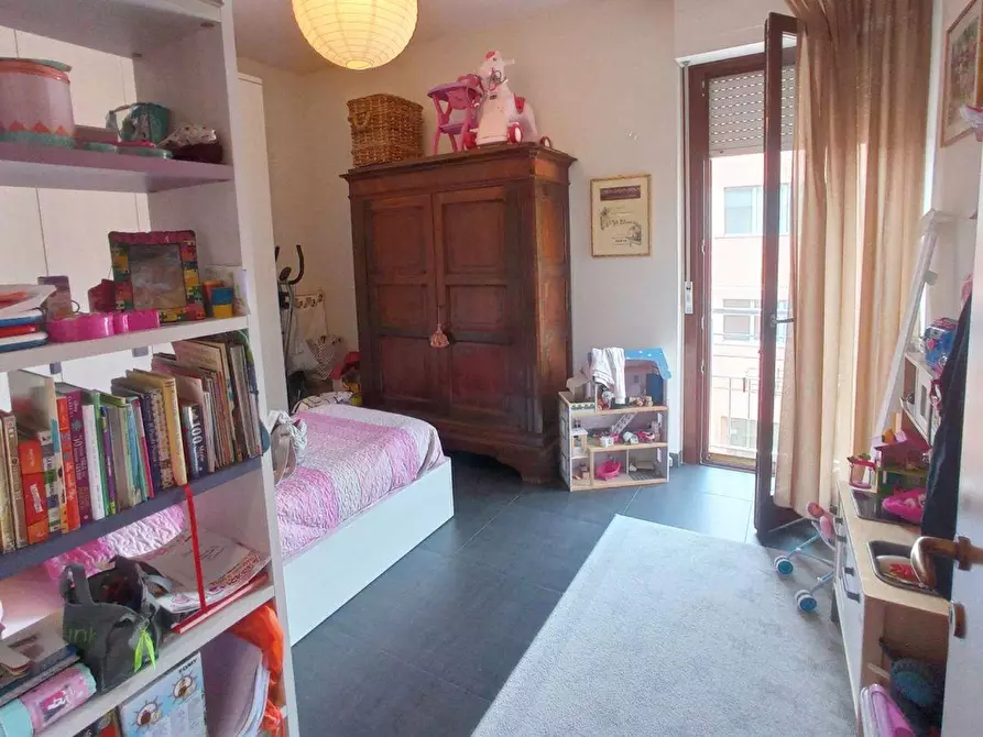 Immagine 9 di Appartamento in vendita  a Siena