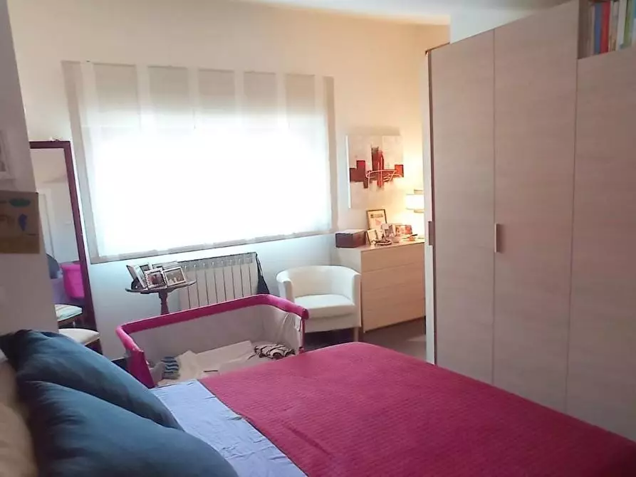 Immagine 3 di Appartamento in vendita  a Siena