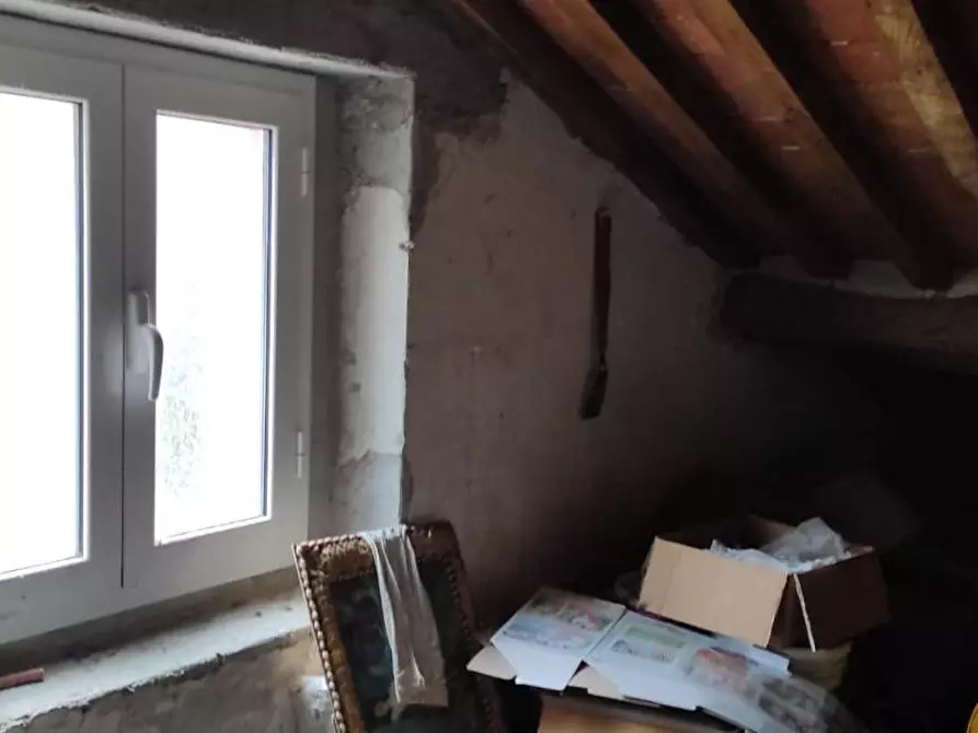 Immagine 15 di Appartamento in vendita  a Carrara