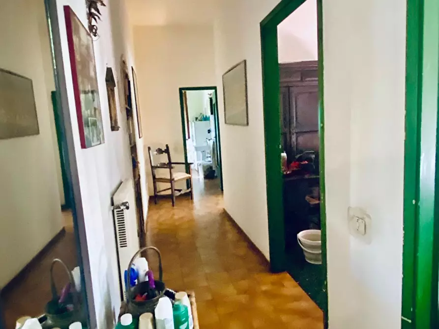 Immagine 14 di Casa indipendente in vendita  a Massa