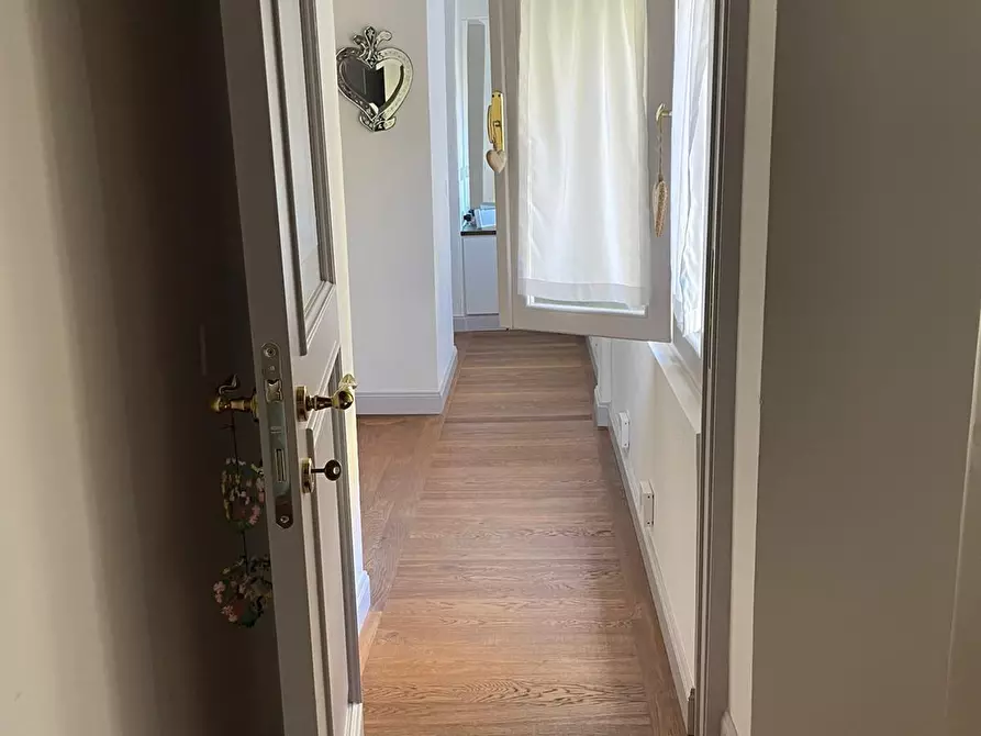 Immagine 13 di Appartamento in vendita  a Pisa