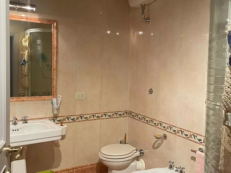 Immagine 16 di Appartamento in vendita  a Pisa