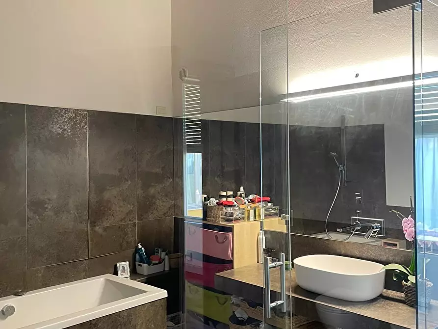 Immagine 10 di Appartamento in vendita  a Pisa