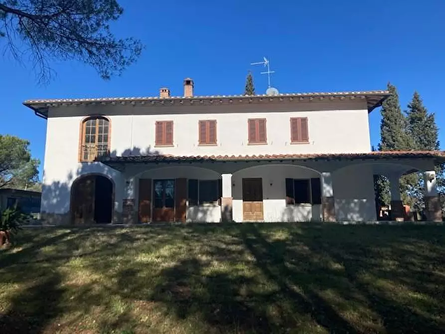 Immagine 6 di Villa in vendita  a Vinci