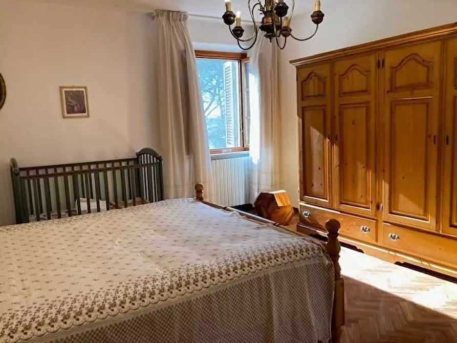 Immagine 26 di Villa in vendita  a Vinci