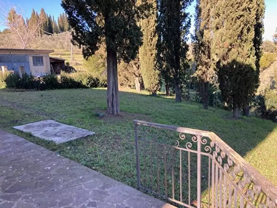 Immagine 12 di Villa in vendita  a Vinci