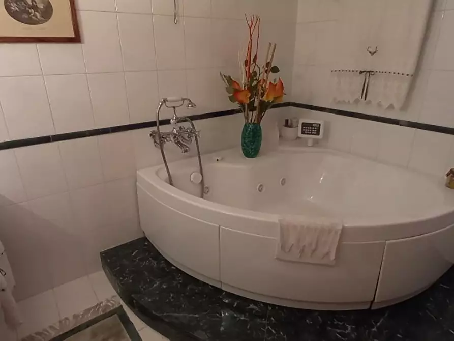 Immagine 25 di Villetta a schiera in vendita  a Castelfiorentino