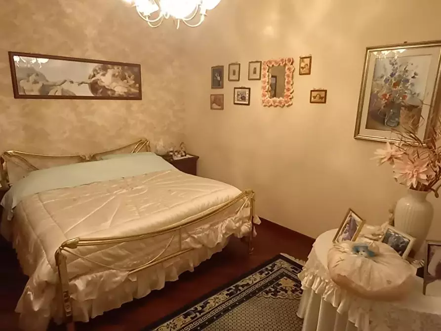 Immagine 23 di Villetta a schiera in vendita  a Castelfiorentino