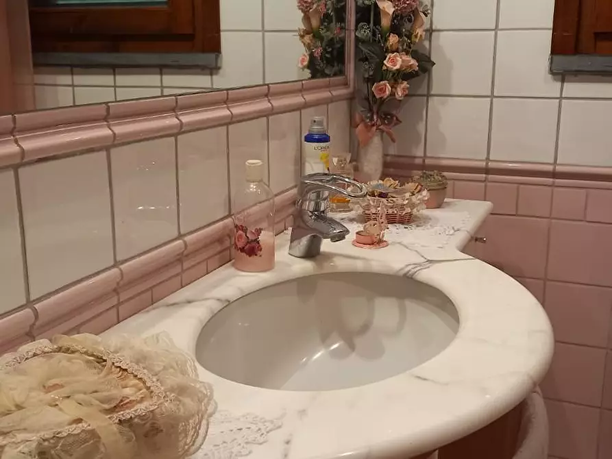 Immagine 16 di Villetta a schiera in vendita  a Castelfiorentino