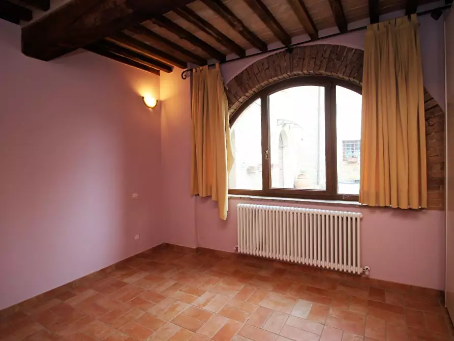 Immagine 16 di Porzione di casa in vendita  a Monteriggioni