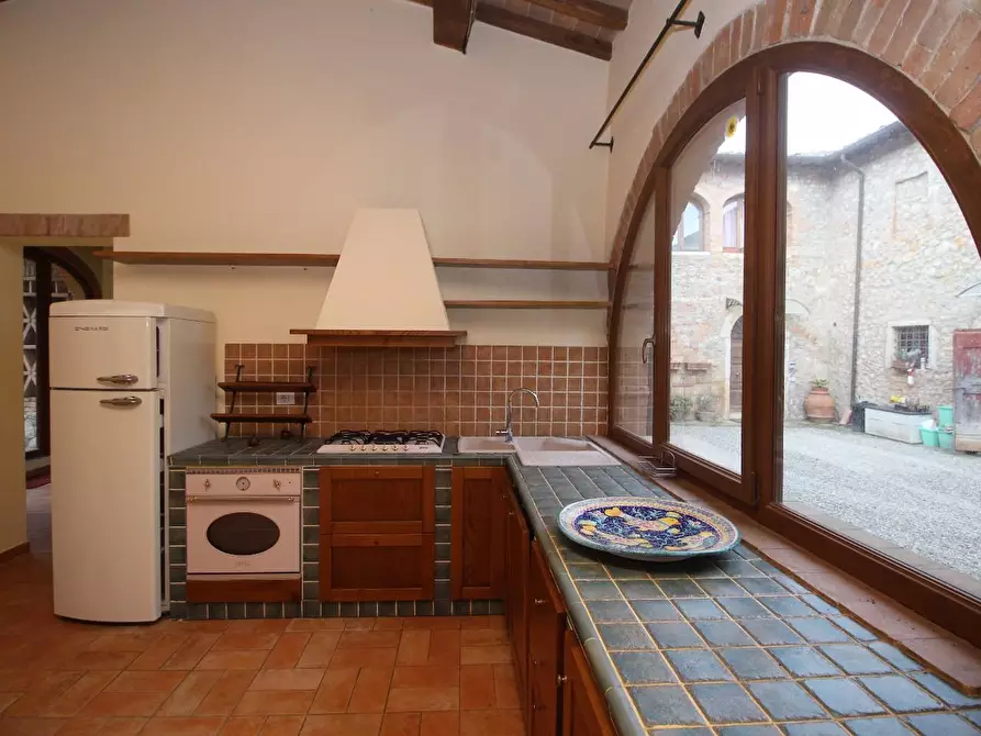 Immagine 8 di Porzione di casa in vendita  a Monteriggioni