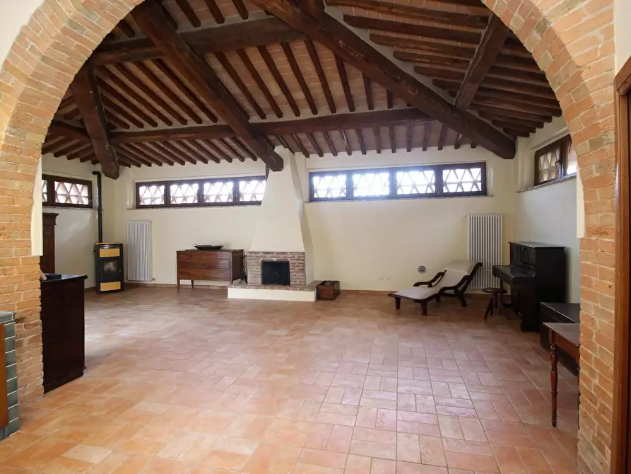 Immagine 10 di Porzione di casa in vendita  a Monteriggioni