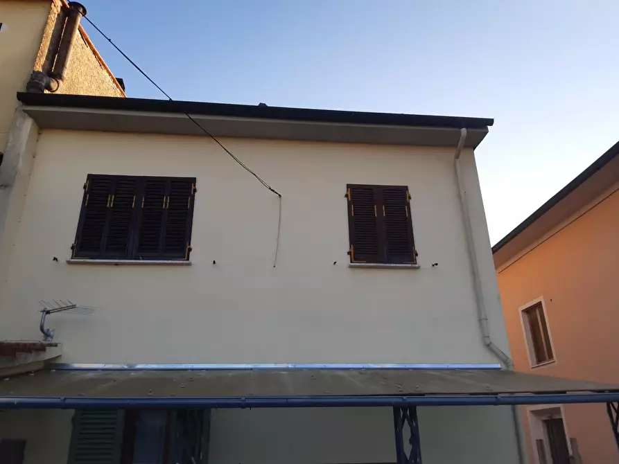 Immagine 1 di Appartamento in vendita  a Pontedera