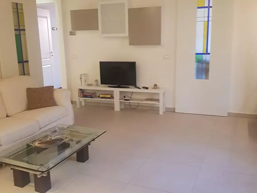 Immagine 1 di Appartamento in affitto  a Peccioli