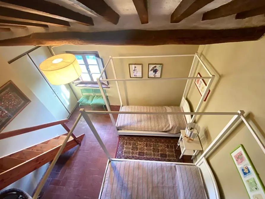 Immagine 22 di Rustico / casale in vendita  a Lucca