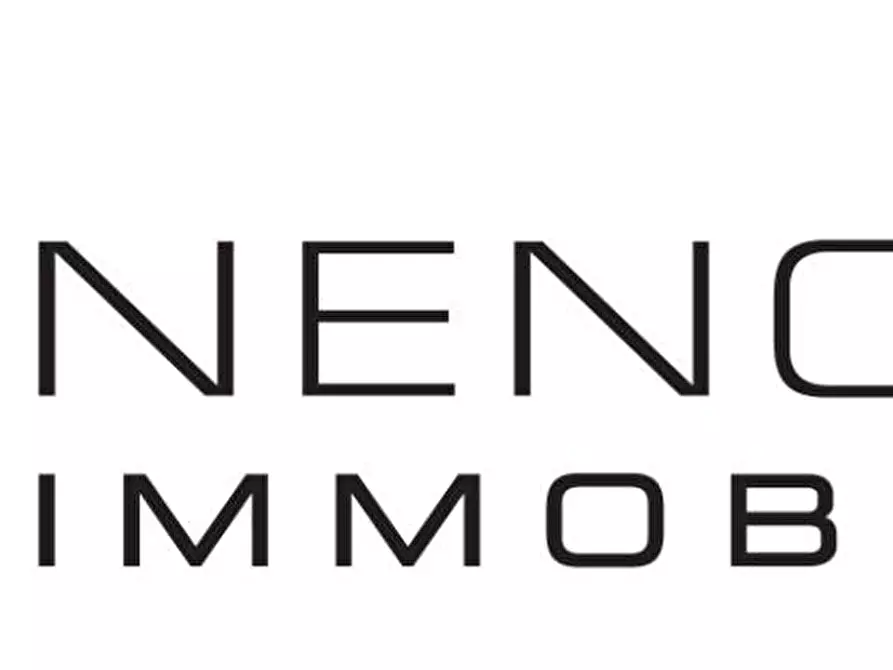 Immagine 2 di Villa in vendita  a Pontedera