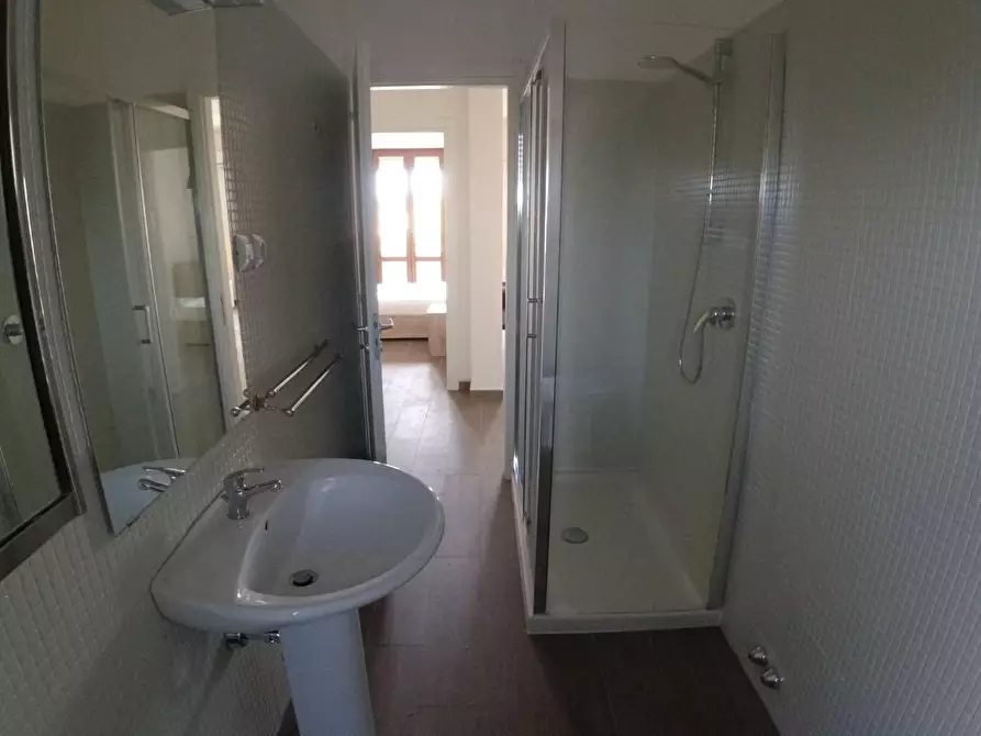 Immagine 9 di Appartamento in affitto  a Pisa