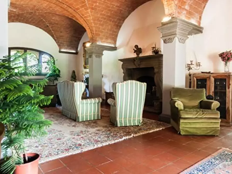 Immagine 14 di Immobile di prestigio in vendita  a Pisa