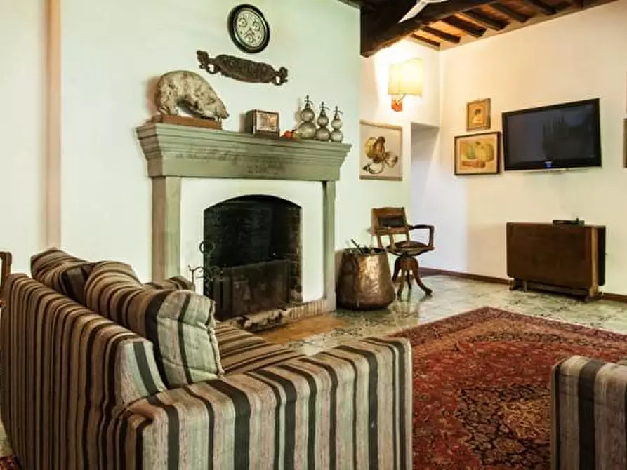 Immagine 20 di Immobile di prestigio in vendita  a Pisa