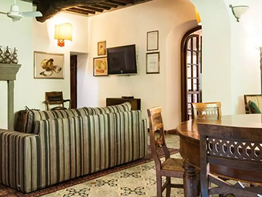 Immagine 22 di Immobile di prestigio in vendita  a Pisa