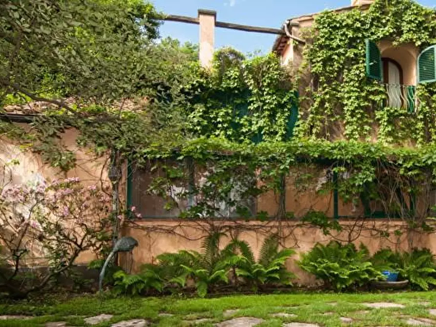 Immagine 9 di Immobile di prestigio in vendita  a Pisa