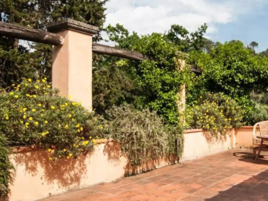 Immagine 49 di Immobile di prestigio in vendita  a Pisa