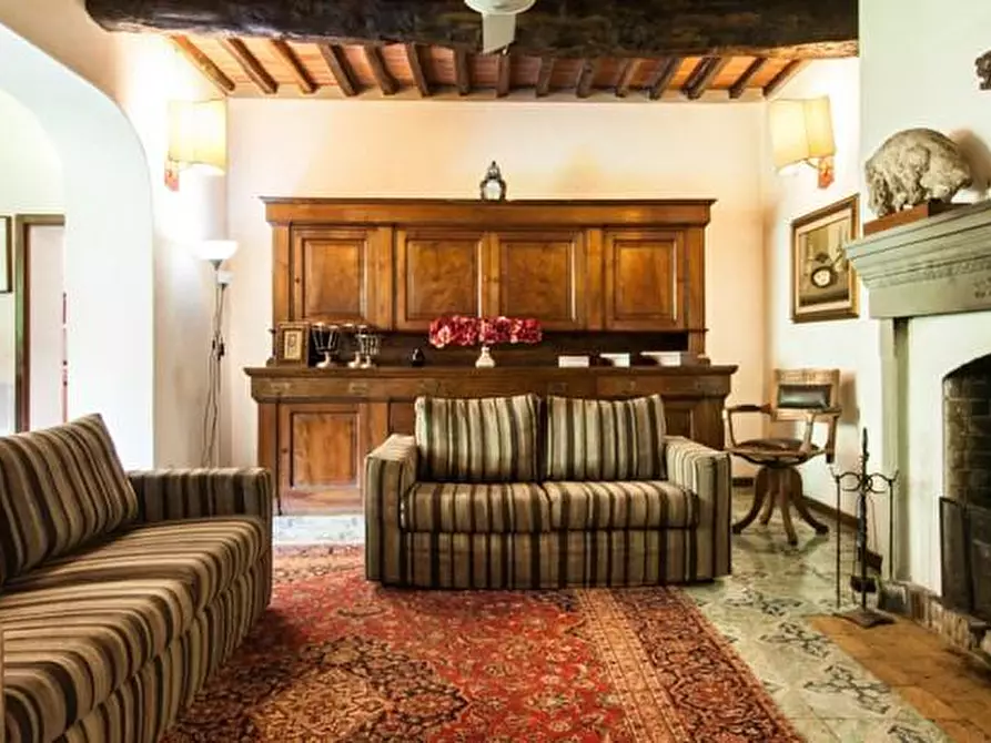 Immagine 17 di Immobile di prestigio in vendita  a Pisa