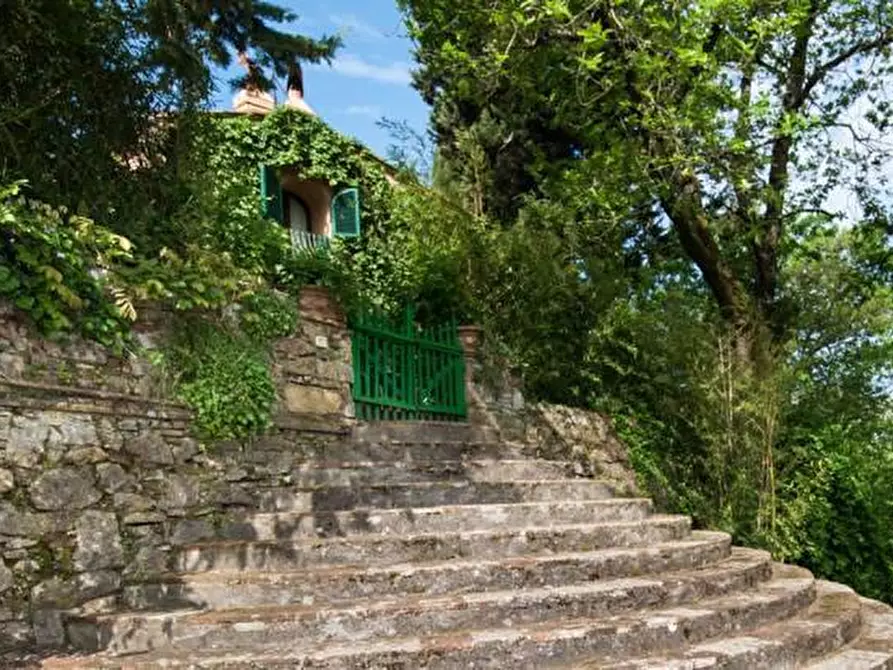 Immagine 8 di Immobile di prestigio in vendita  a Pisa