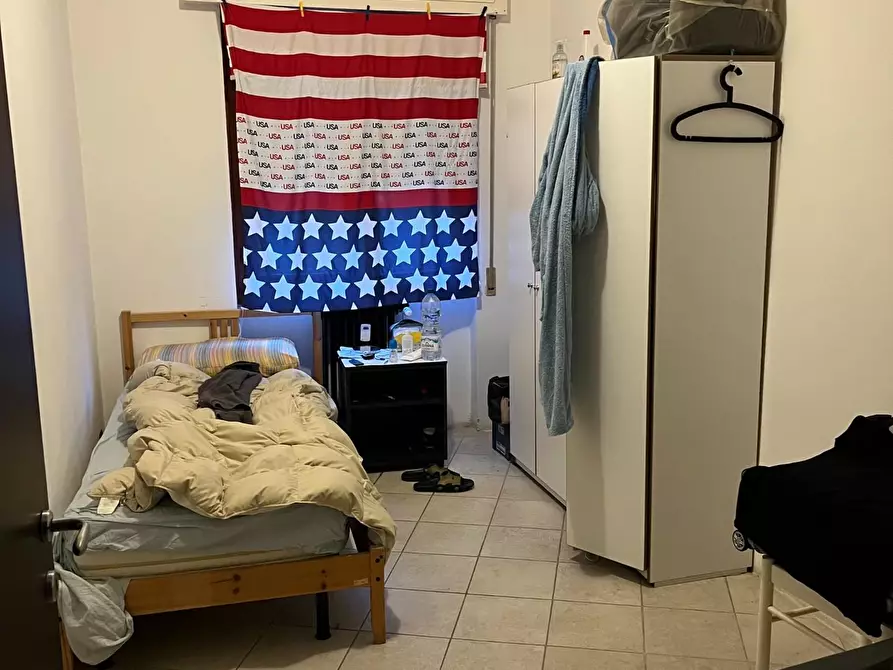 Immagine 7 di Appartamento in vendita  a Carrara