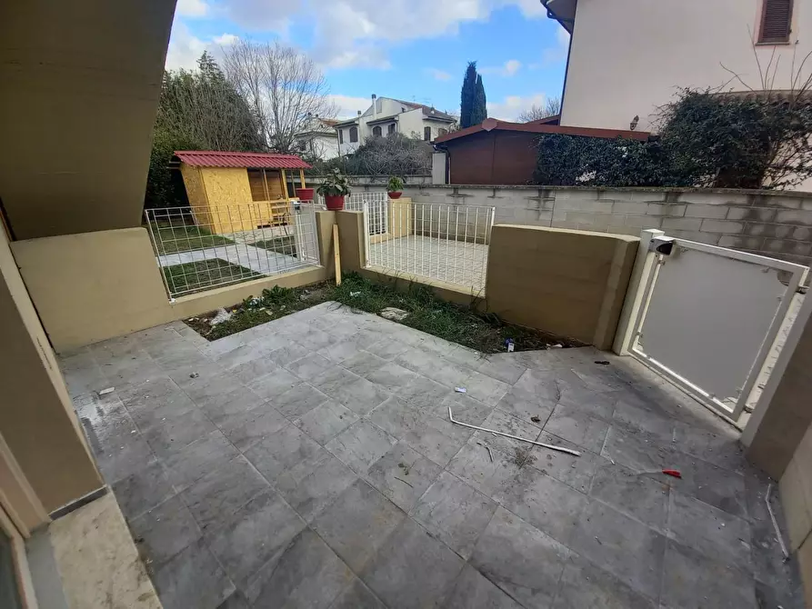 Immagine 3 di Appartamento in vendita  a Pontedera