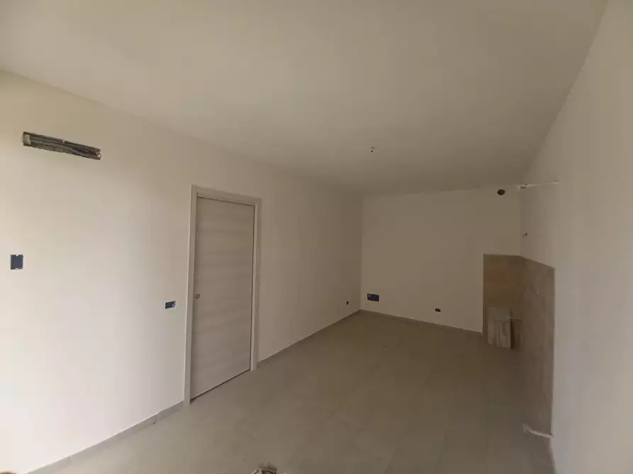 Immagine 5 di Appartamento in vendita  a Pontedera